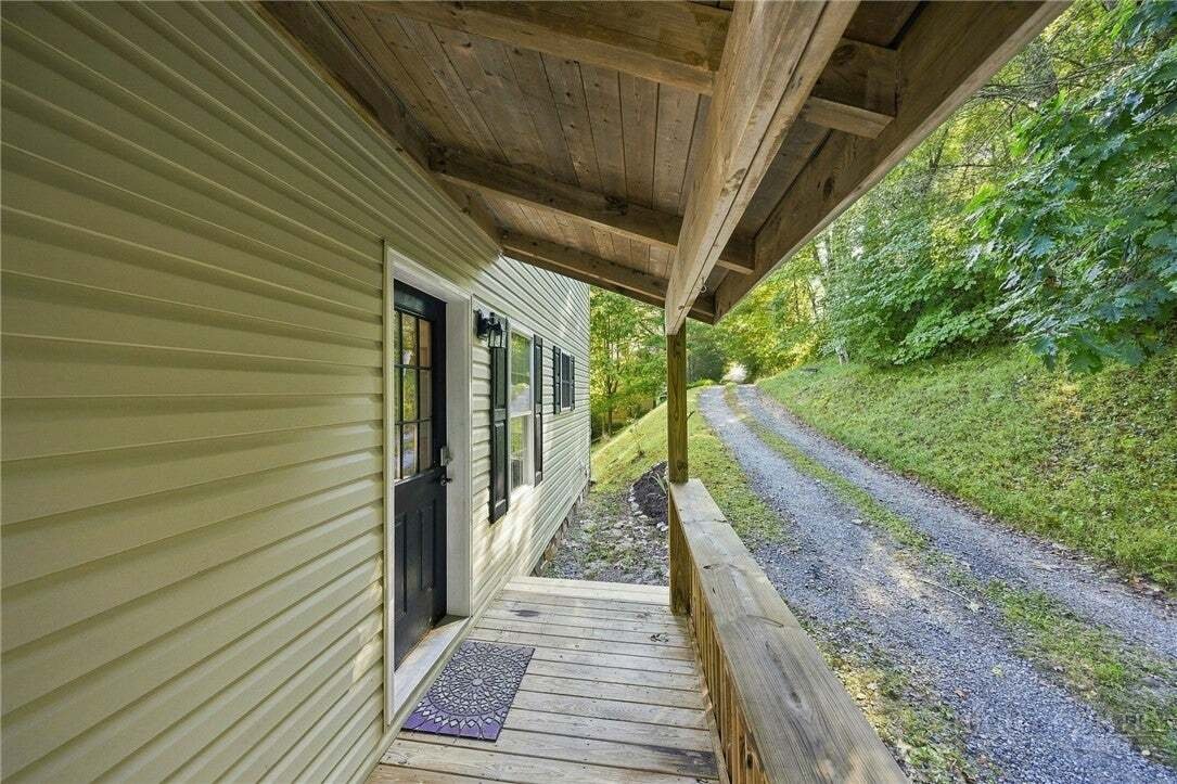 House in Vilas, North Carolina, United States 5 - 18908555