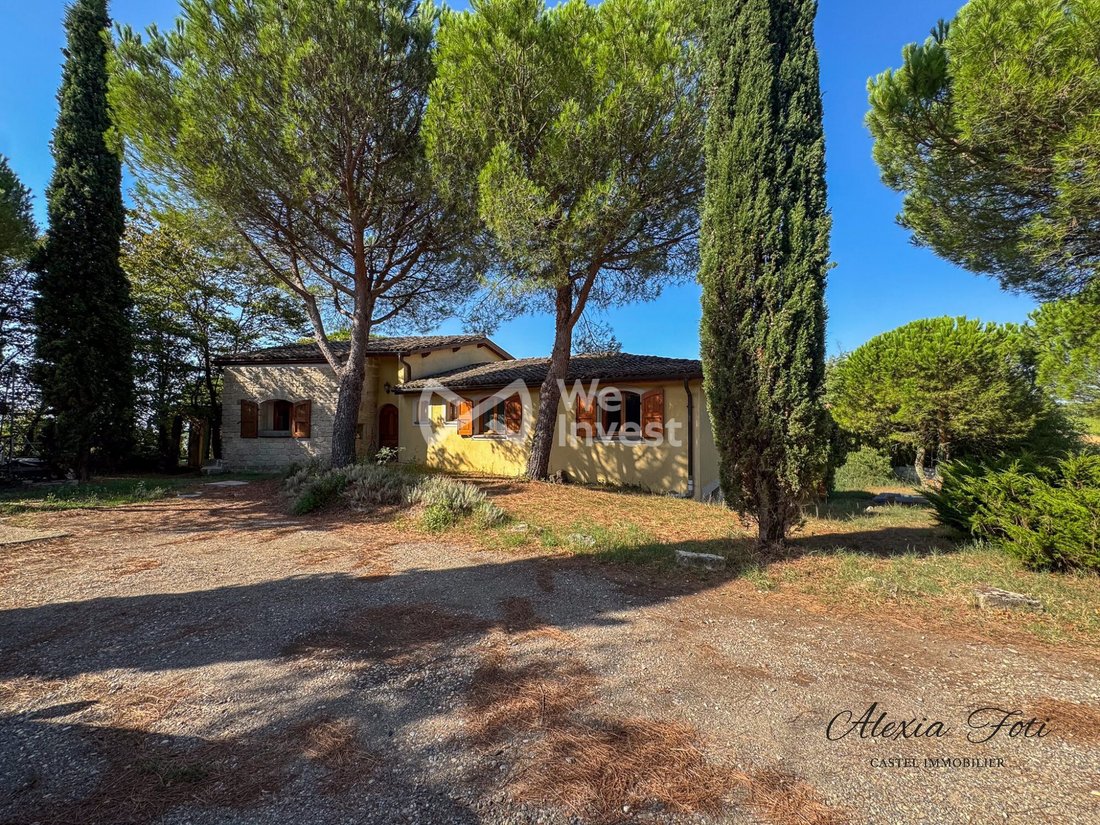 Casa a Ampuis, Auvergne-Rodano-Alpi, Francia 1 - 18912623