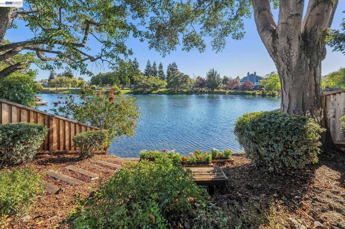 Townhouse in Alameda, California, United States 1 - 18917023