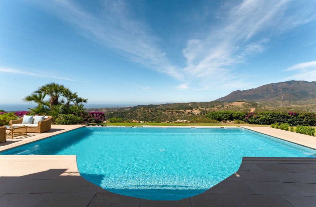 Villa in Marbella, Andalusia, Spain 2 - 18914124