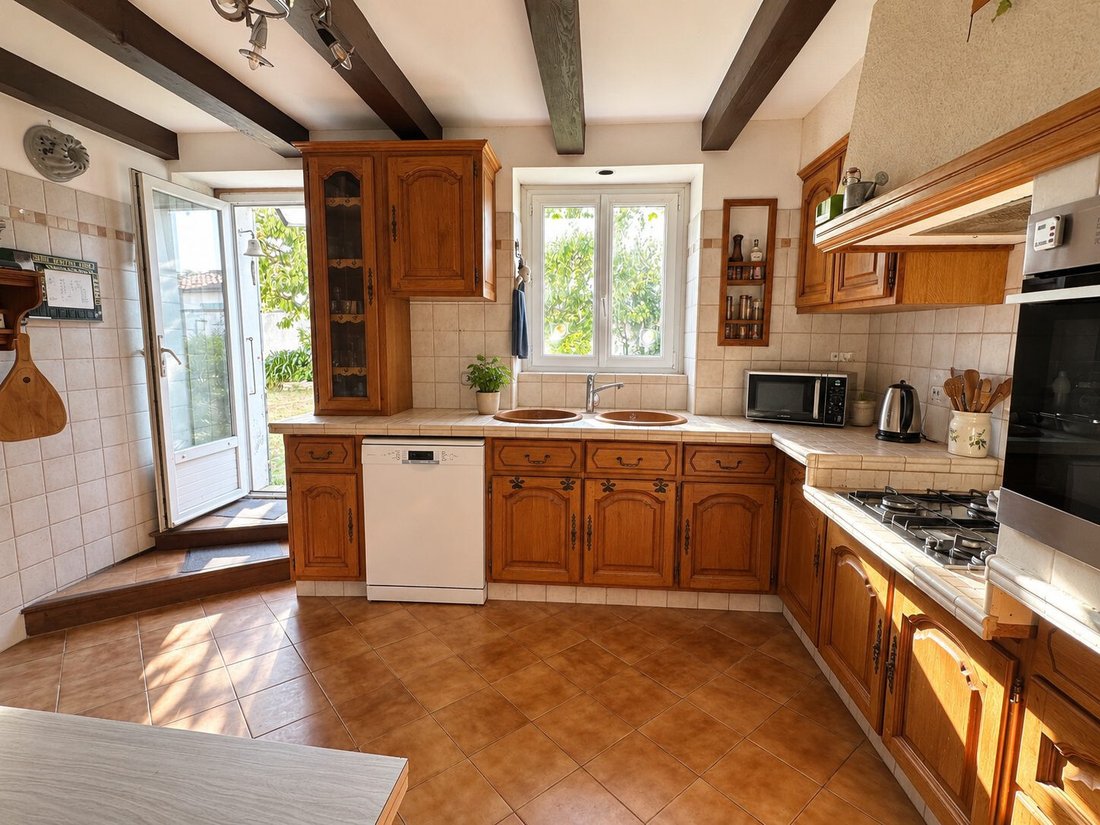 House in Sainte-Marie-de-Ré, Nouvelle-Aquitaine, France 4 - 18912664