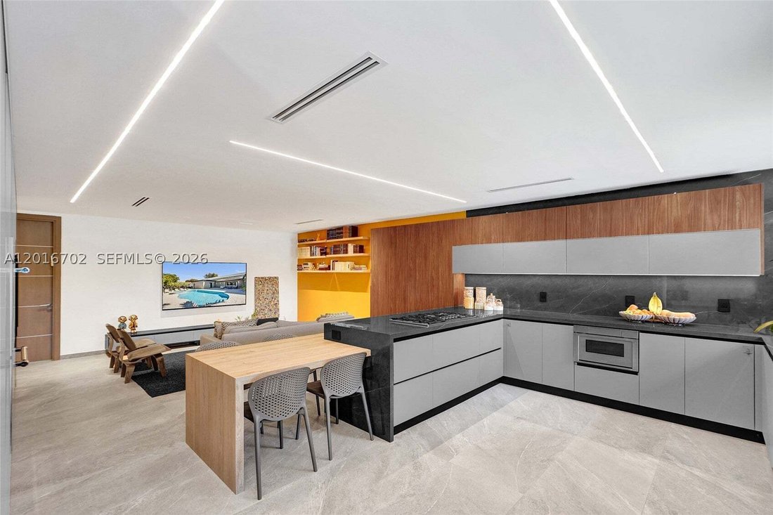 House in Aventura, Florida, United States 4 - 18905963