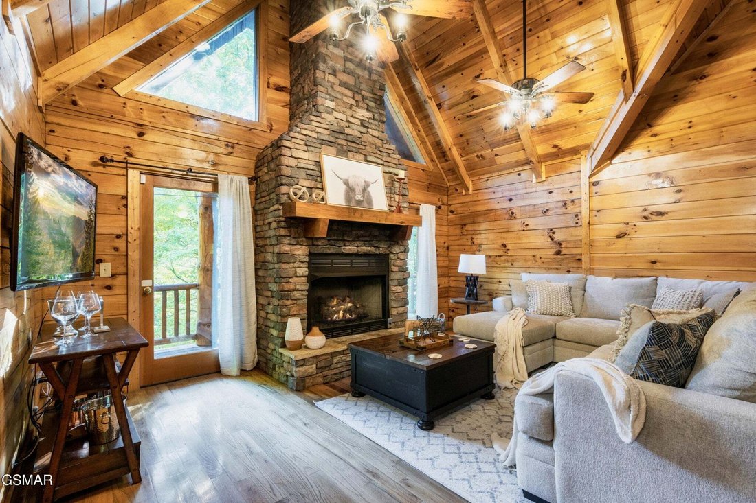 House in Sevierville, Tennessee, United States 5 - 18909358