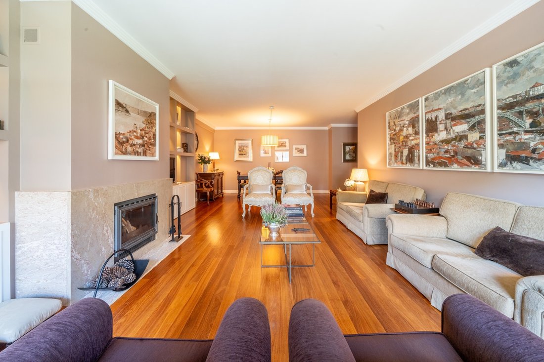 Apartment in Cedofeita, Santo Ildefonso, Se, Miragaia, Sao Nicolau e Vitoria, Porto District, Portugal 1 - 18920899