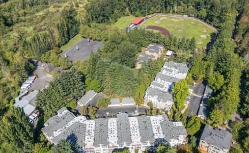 Condo in Bellevue, Washington, United States 1