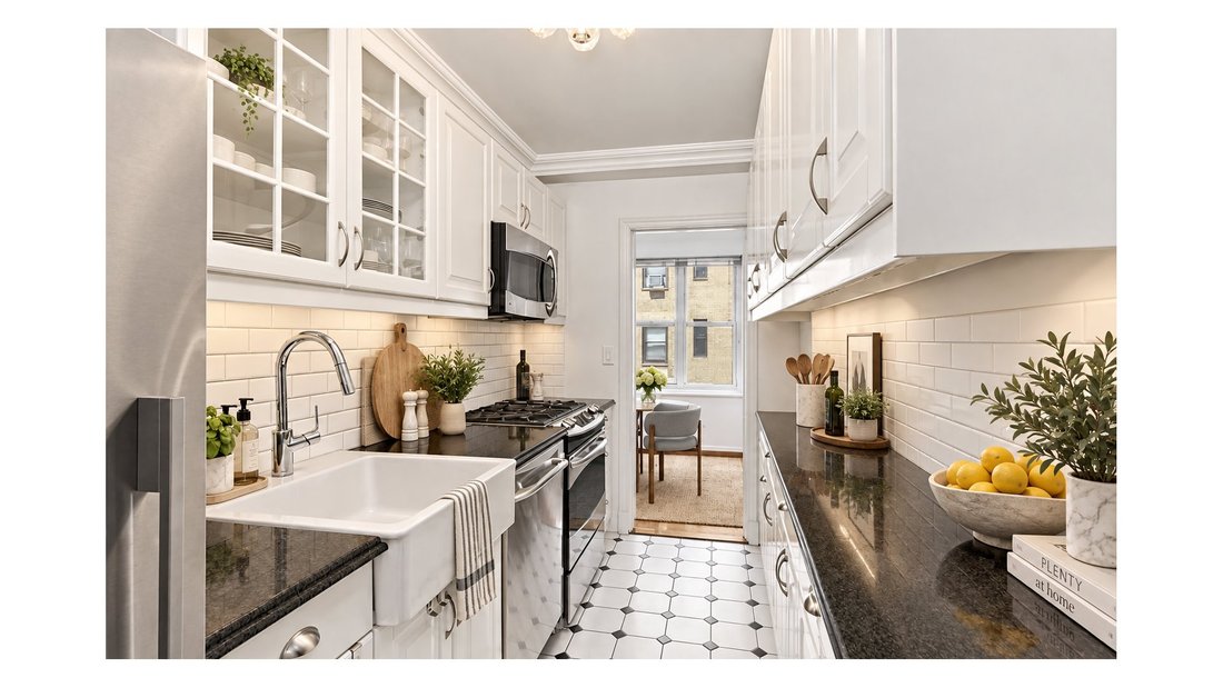 Co Op in New York, New York, United States 3 - 17381882