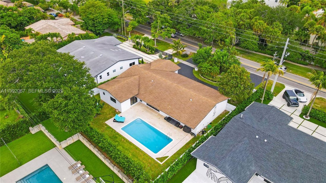 Maison à North Miami Beach, Floride, États-Unis 1 - 18905849