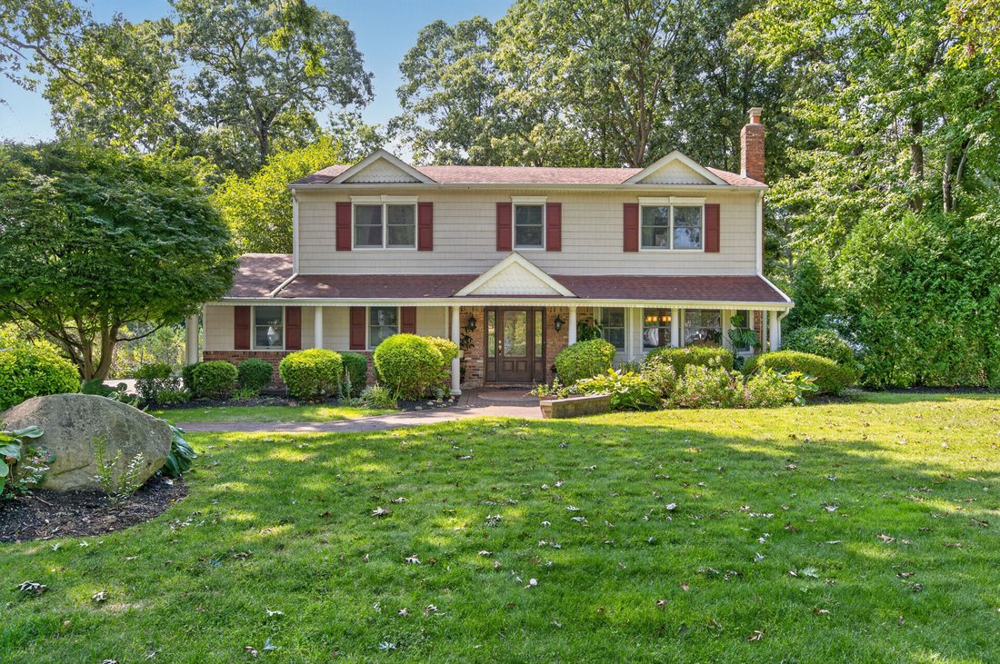 House in Huntington Station, New York, United States 1 - 18898361