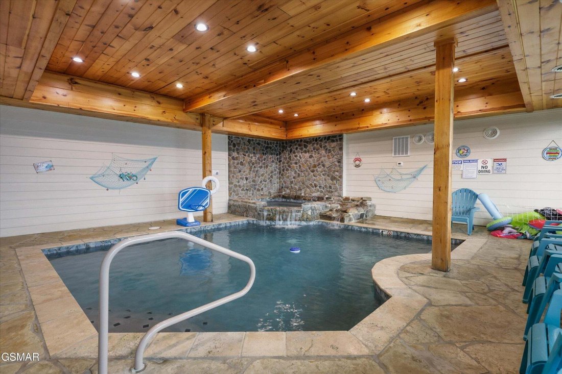 House in Gatlinburg, Tennessee, United States 4 - 18909340