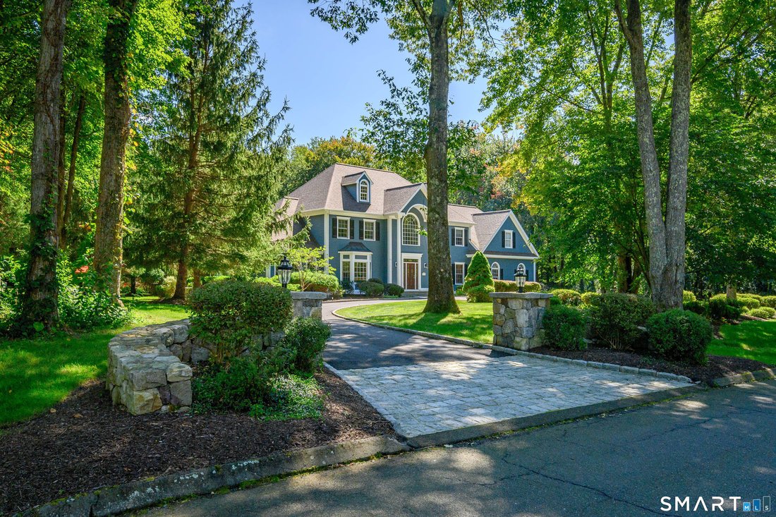 House in Newtown, Connecticut, United States 2 - 18912761