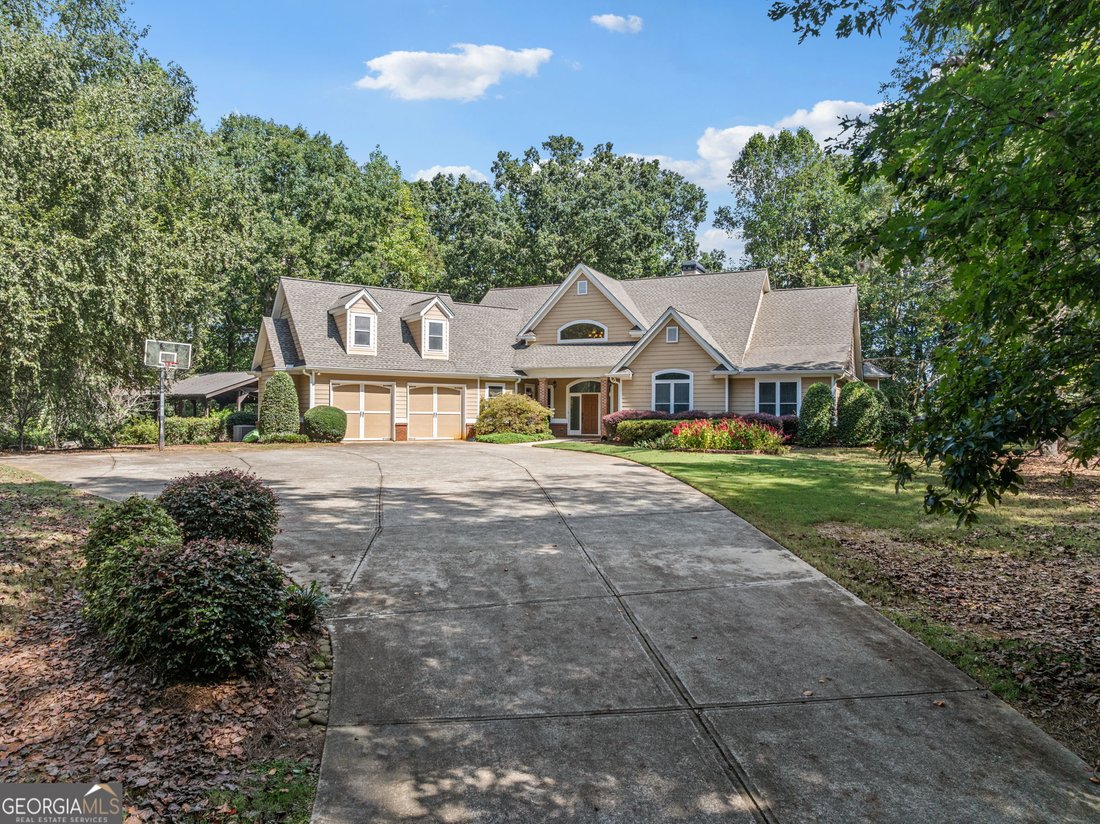 House in Clarkesville, Georgia, United States 4 - 18910368