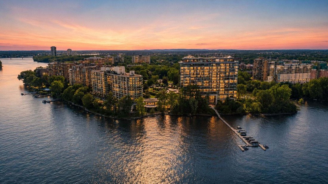 Condo in Laval, Quebec, Canada 1 - 18910935