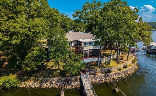 House in Sunrise Beach, Missouri, United States 1