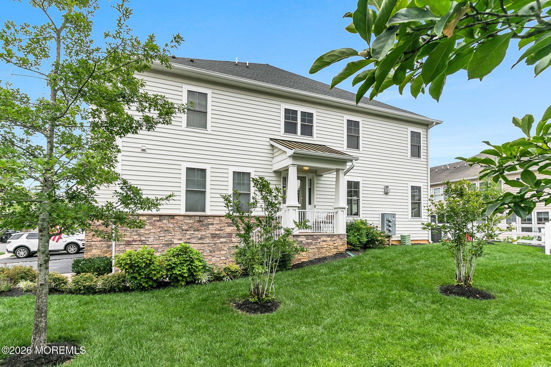Condo in Lincroft, New Jersey, United States 3 - 18917479
