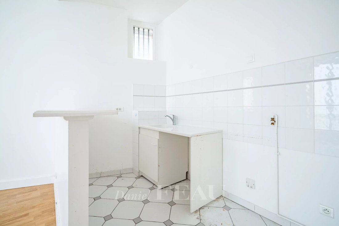 Apartment in Saint Placide, Paris 6e Arrondissement, Paris 5 - 18905623