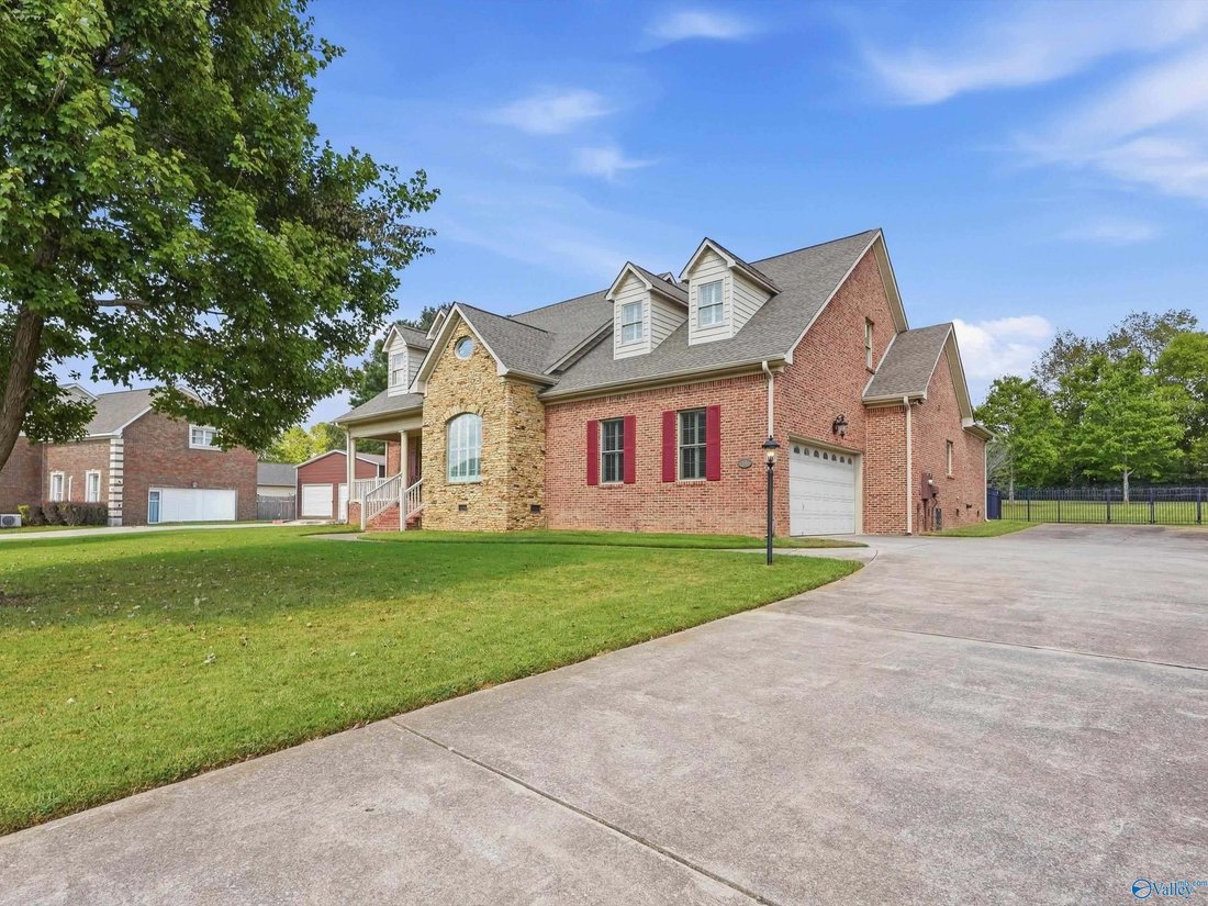 House in Owens Cross Roads, Alabama, United States 3 - 18906119