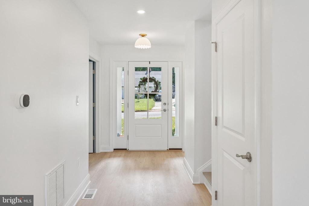 House in Arlington, Virginia, United States 3 - 18906163