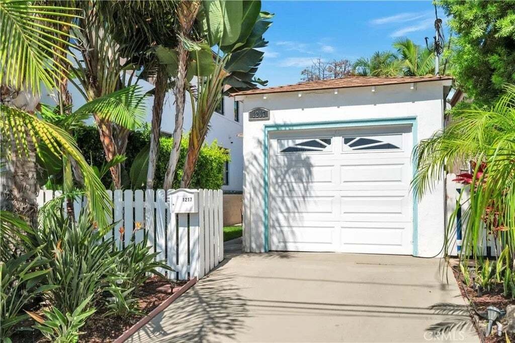 House in Hermosa Beach, California, United States 1 - 18905859