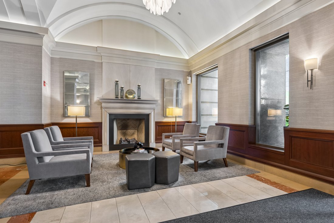 Condo in Chicago, Illinois, United States 2 - 18905158