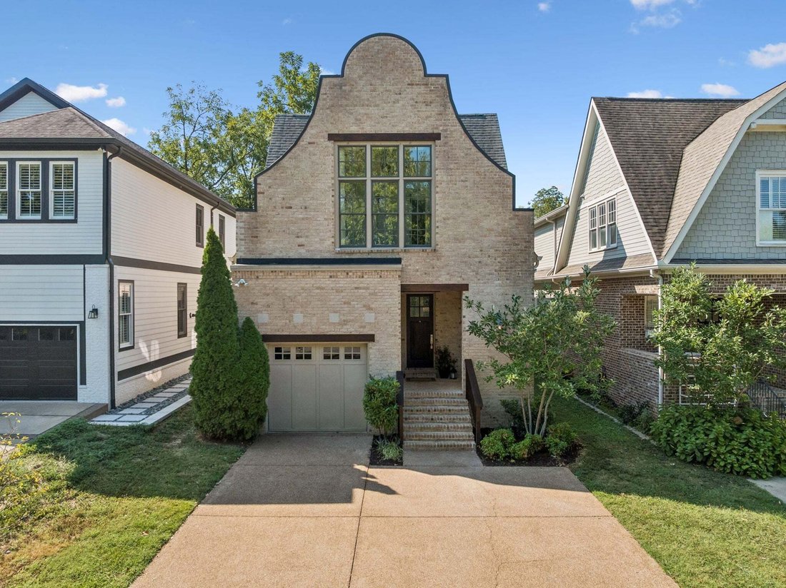 Co Op in Nashville, Tennessee, United States 1 - 18909297