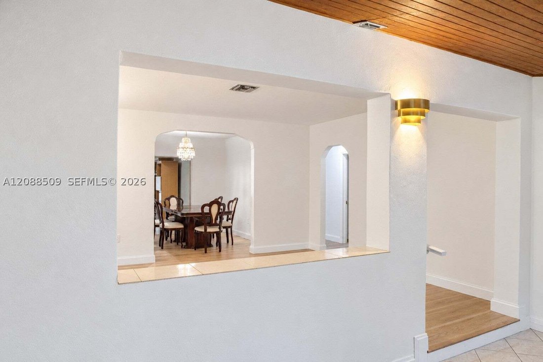 House in Miami, Florida, United States 4 - 18866402