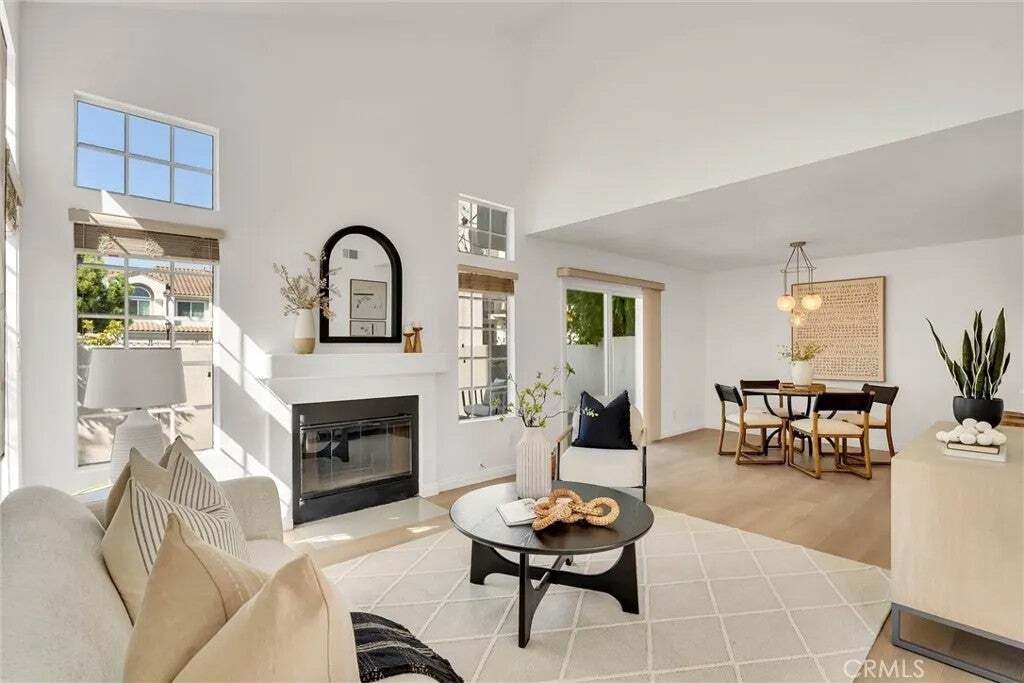 Condo in Irvine, California, United States 4 - 18562274