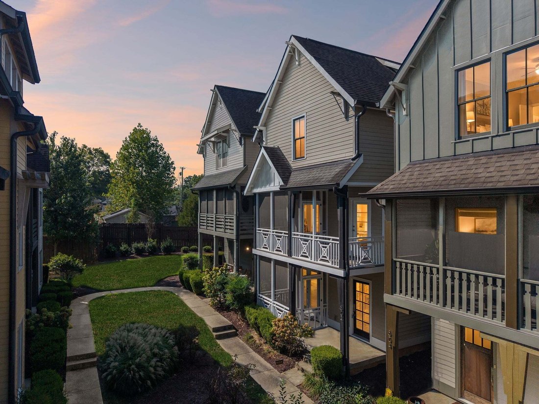 Co Op in Nashville, Tennessee, United States 1 - 18909218