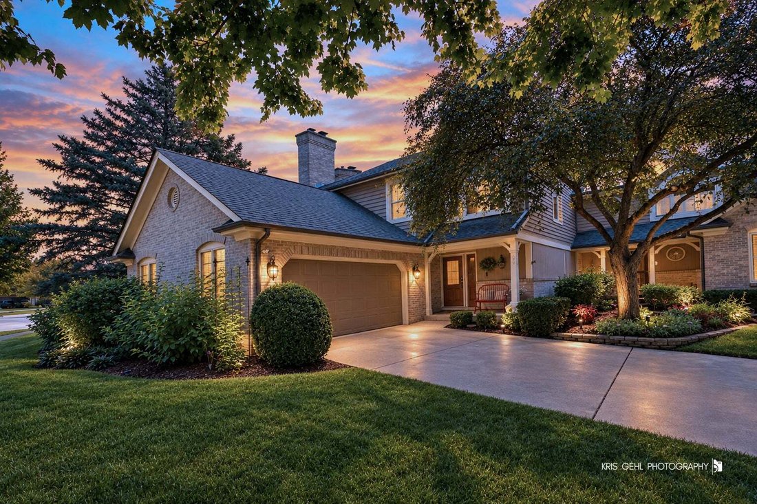 Townhouse in Aurora, Illinois, United States 2 - 18601456