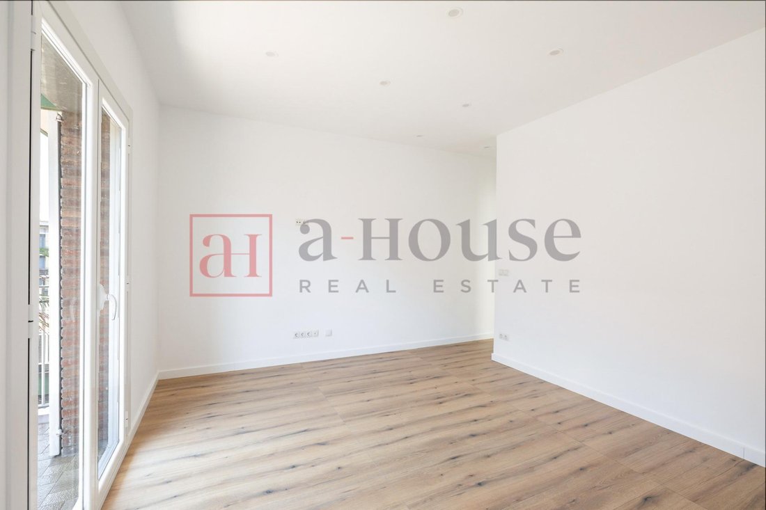 Wohnung in Eixample, Barcelona, Spanien 5 - 18913560