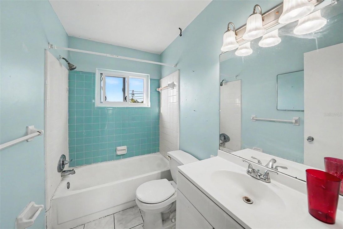 House in Madeira Beach, Florida, United States 4 - 18905984