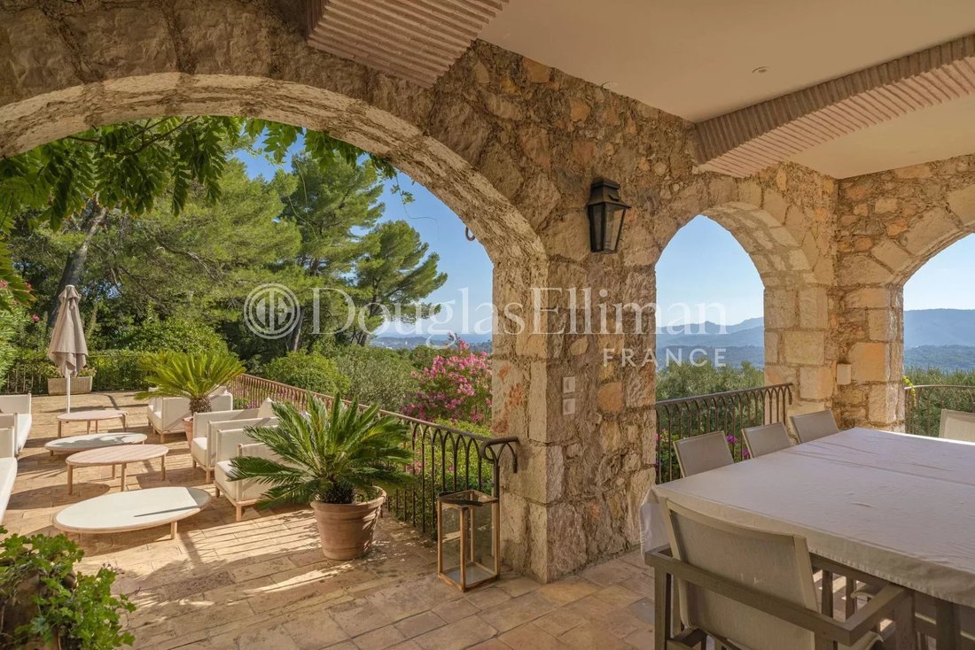Villa à Mougins, Provence-Alpes-Côte d'Azur, France 2 - 18907971