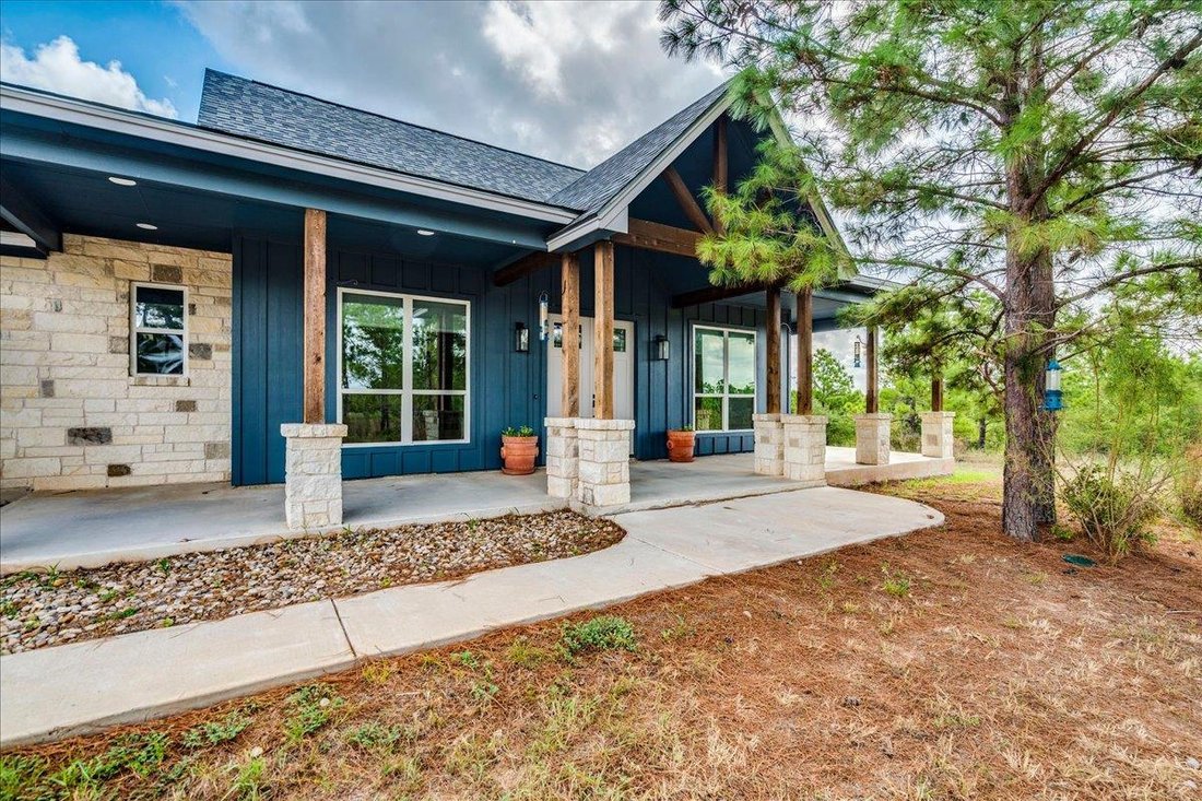 House in Bastrop, Texas, United States 4 - 18909398