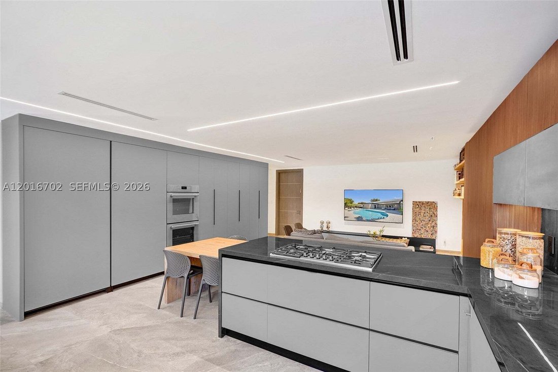 House in Aventura, Florida, United States 5 - 18905963