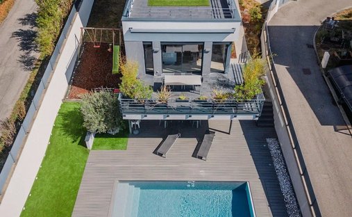 Villa a Hameaux, Saint-Ismier, Francia 1