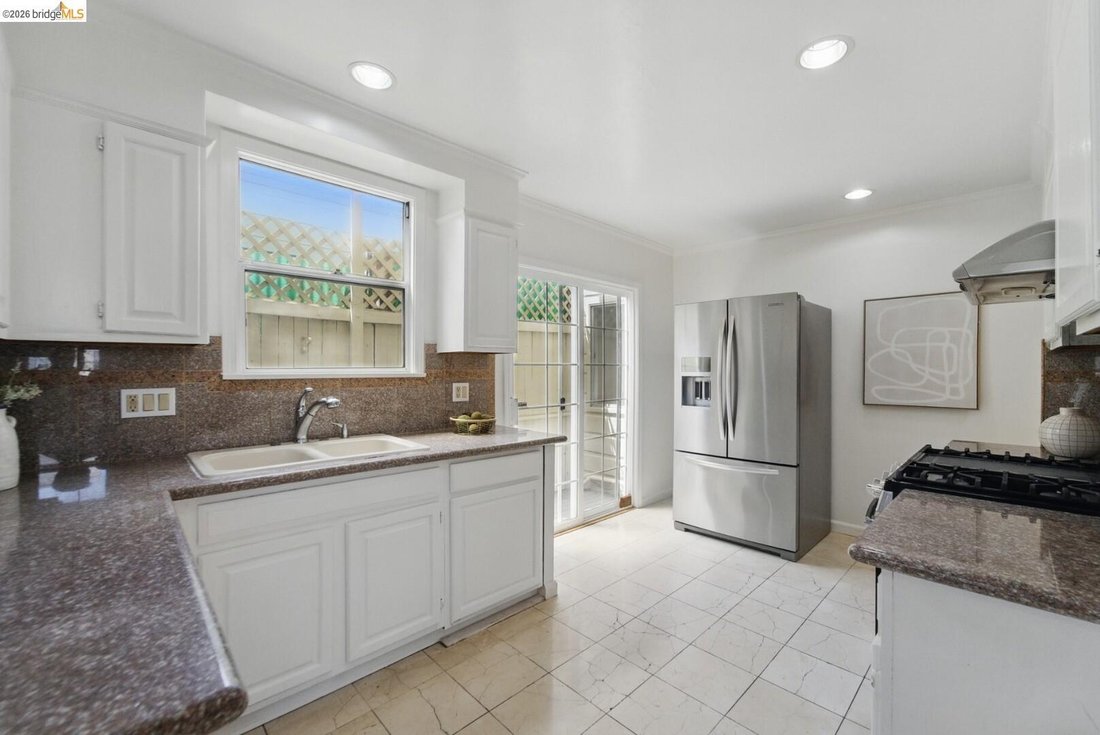 House in San Francisco, California, United States 5 - 18915468