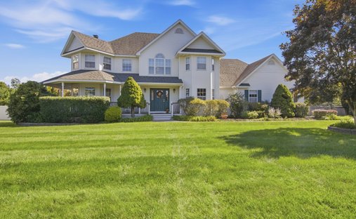 House in Manorville, New York, United States 1