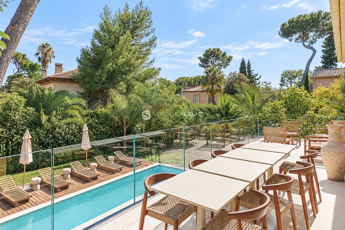 Villa in Vieille Ville, Antibes, France 5 - 18917596