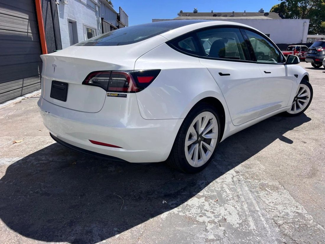 Sedan in Richmond, CA, United States 3 - 18914597
