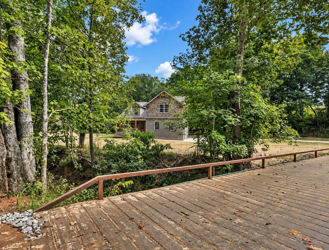 House in Cumberland Furnace, Tennessee, United States 3 - 18912169