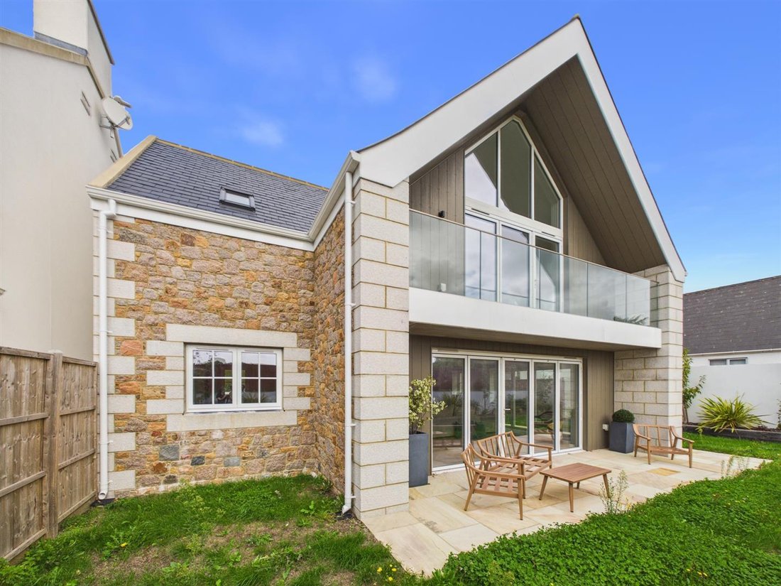 House in Jersey, St Lawrence, Jersey 1 - 15100471