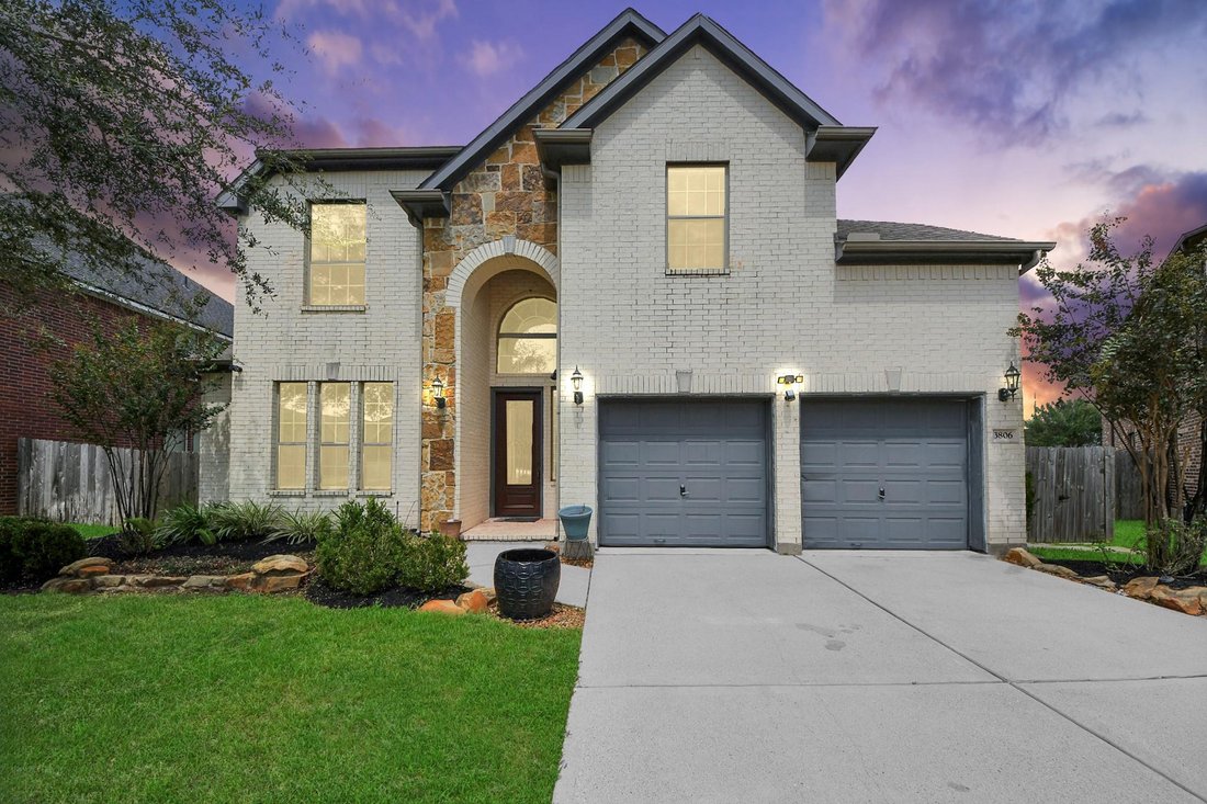 House in Sugar Land, Texas, United States 2 - 18917428