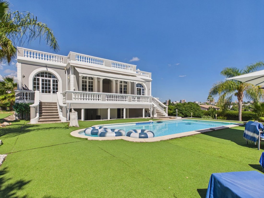 House in Fontmerle, Antibes, France 1 - 18907566