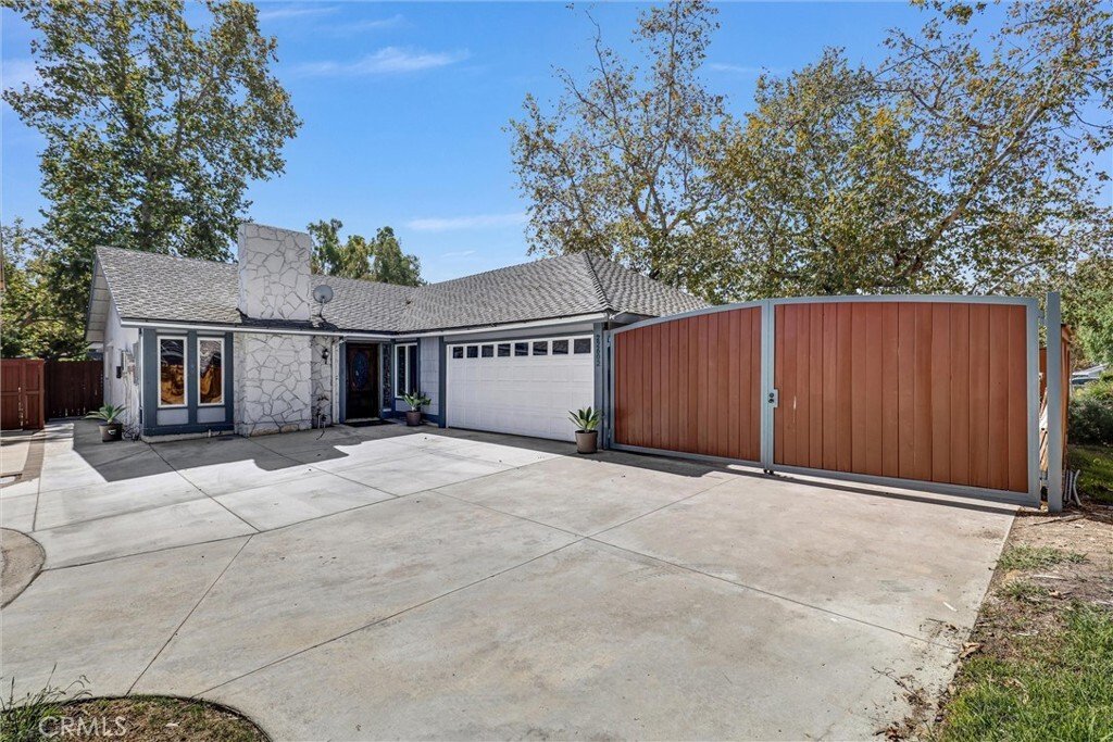 House in Lake Forest, California, United States 2 - 18918429