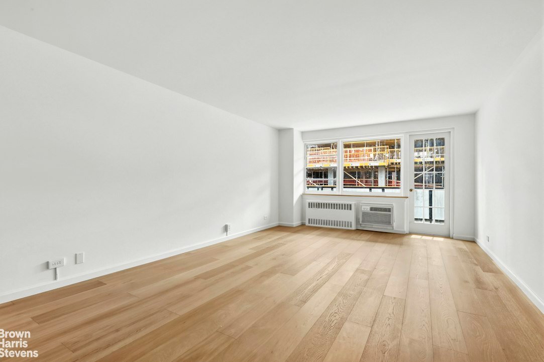 Co Op in New York, New York, United States 2 - 18910028