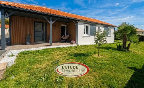 House in La Grand Noé, Vertou, France 1