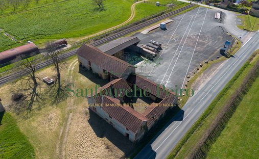 Tenuta a Vezac, Nuova Aquitania, Francia 1