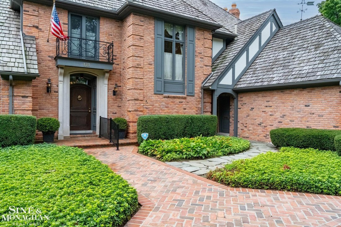 House in Grosse Pointe Shores, Michigan, United States 2 - 18913379