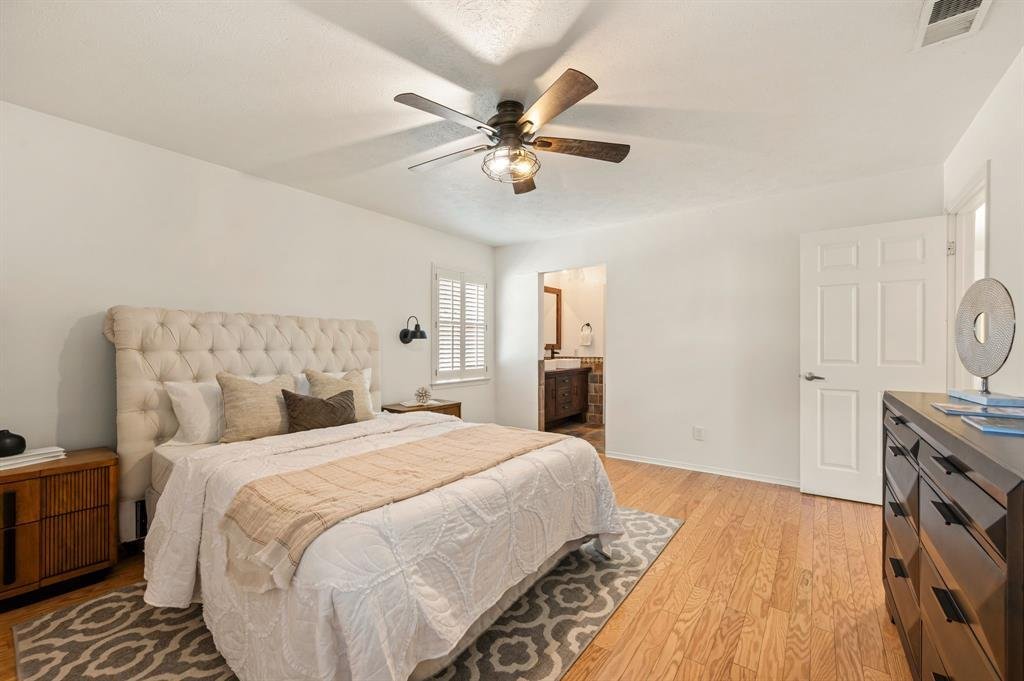 House in Farmers Branch, Texas, United States 5 - 18906593