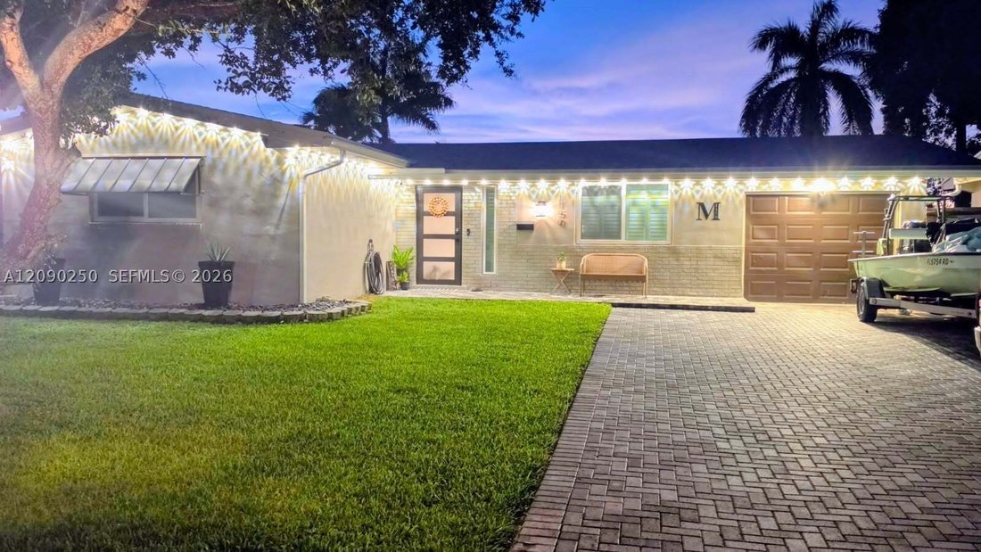 Haus in Pembroke Pines, Florida, Vereinigte Staaten 4 - 18909746