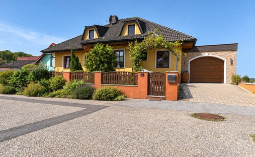 House in Enzersdorf an der Fischa, Lower Austria, Austria 1